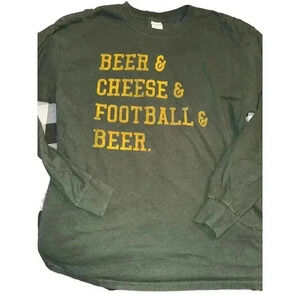 WISCONSIN PACKERS FOOTBALL SHIRT LARGE